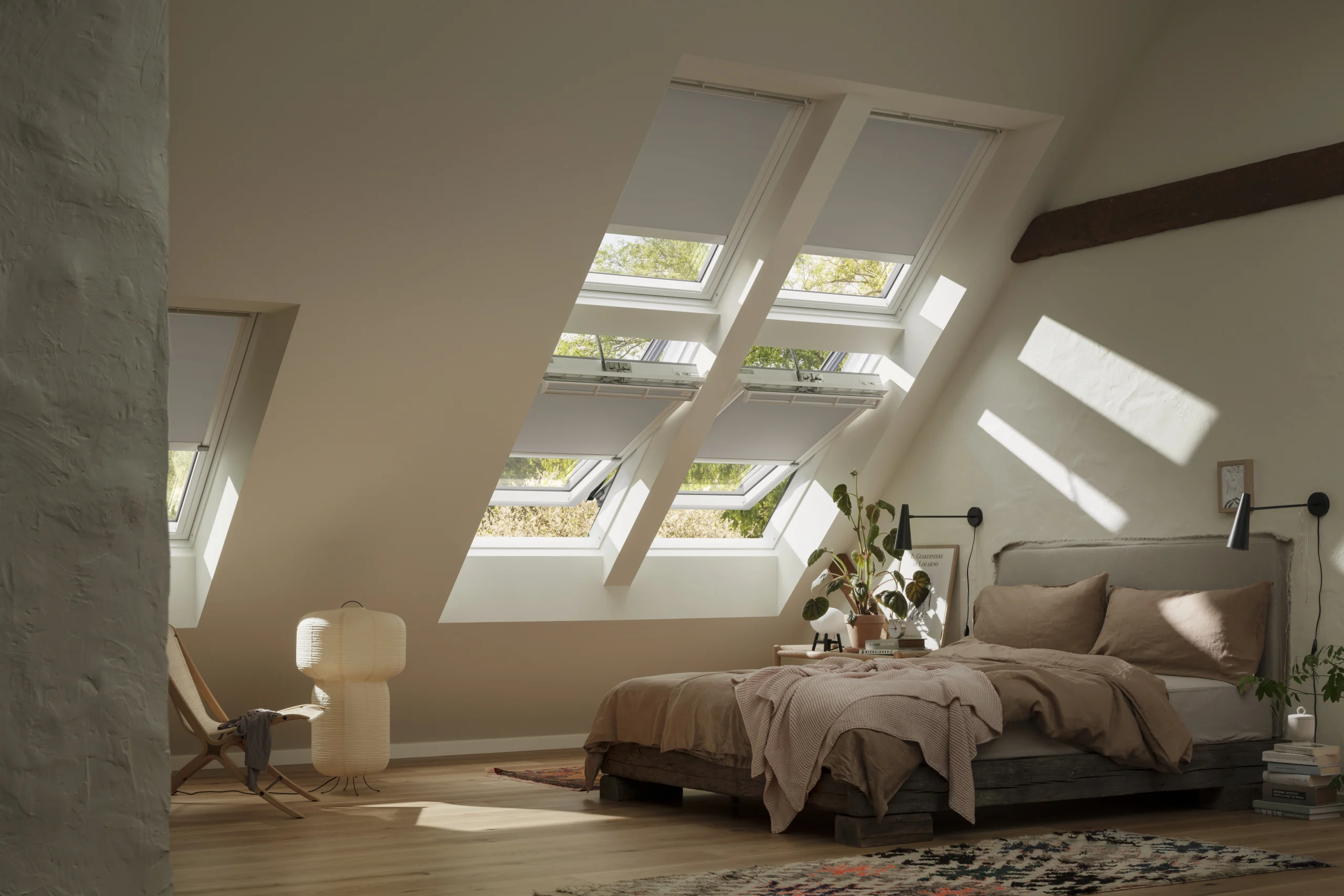 image of velux blinds Surbiton, installed in a bedroom